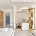 Apartament A 50 M Dal Mare *