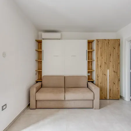 Apartament A 50 M Dal Mare *