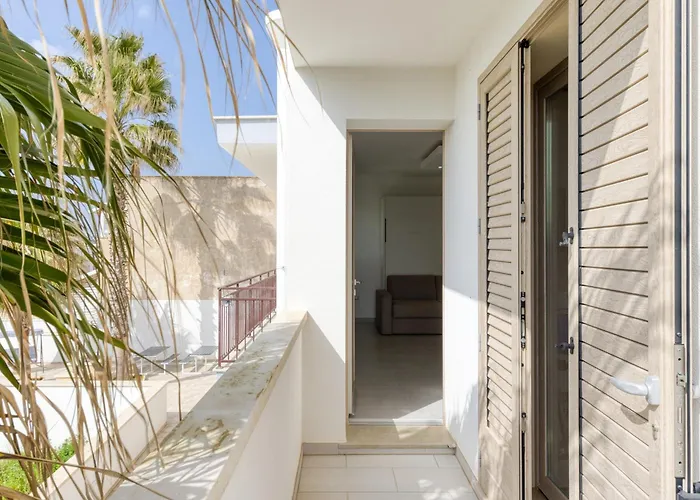 A 50 M Dal Mare Апартаменты Торре-Сан-Джованни-Удженто